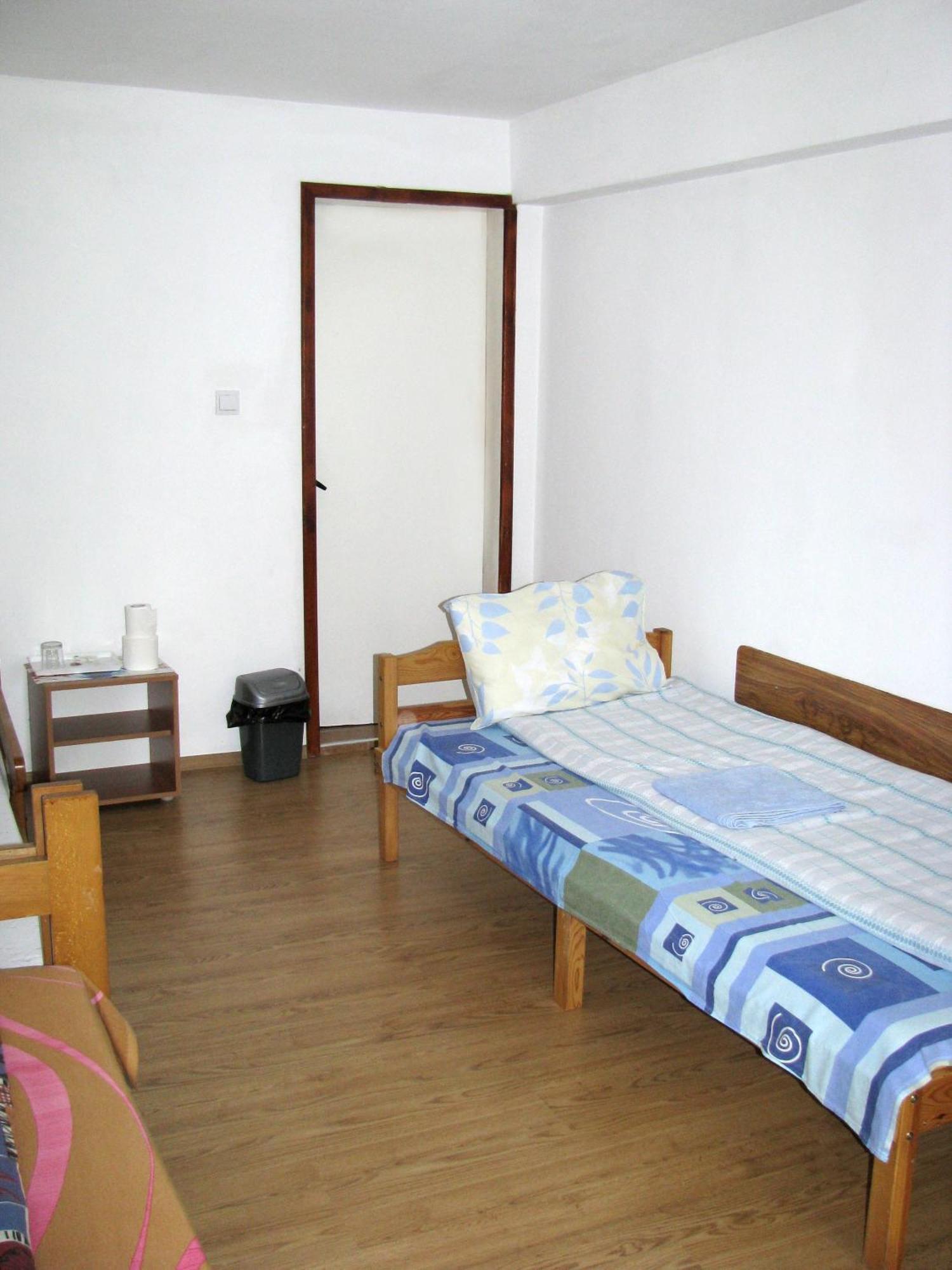 Guest House Familia Samovodene Buitenkant foto
