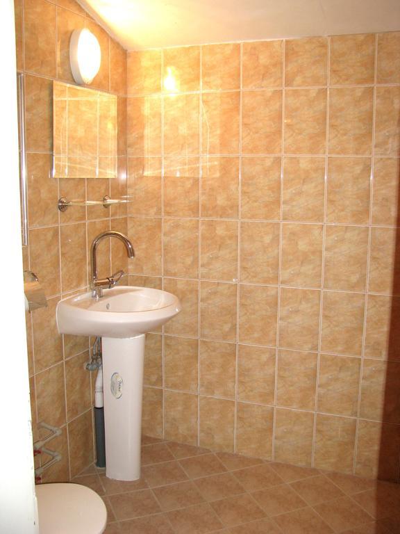 Guest House Familia Samovodene Kamer foto